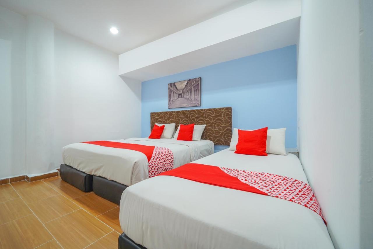 Jma Ferringhi Beach Hotel Batu Feringgi Exteriör bild